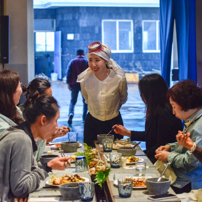 Alumna Kim Ha-Won’s “Haenyeo’s Kitchen” on Jeju Island
