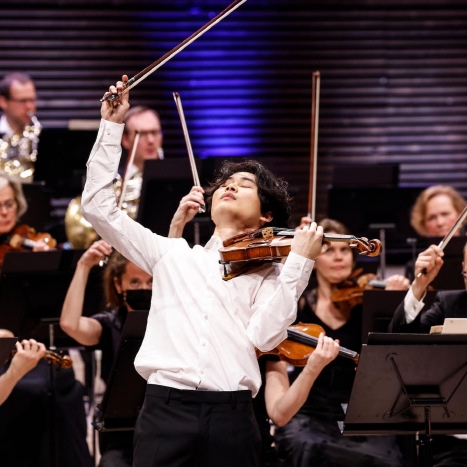 Yang Inmo, First KNIGA Graduate, Conquers the Jean Sibelius Violin Competition